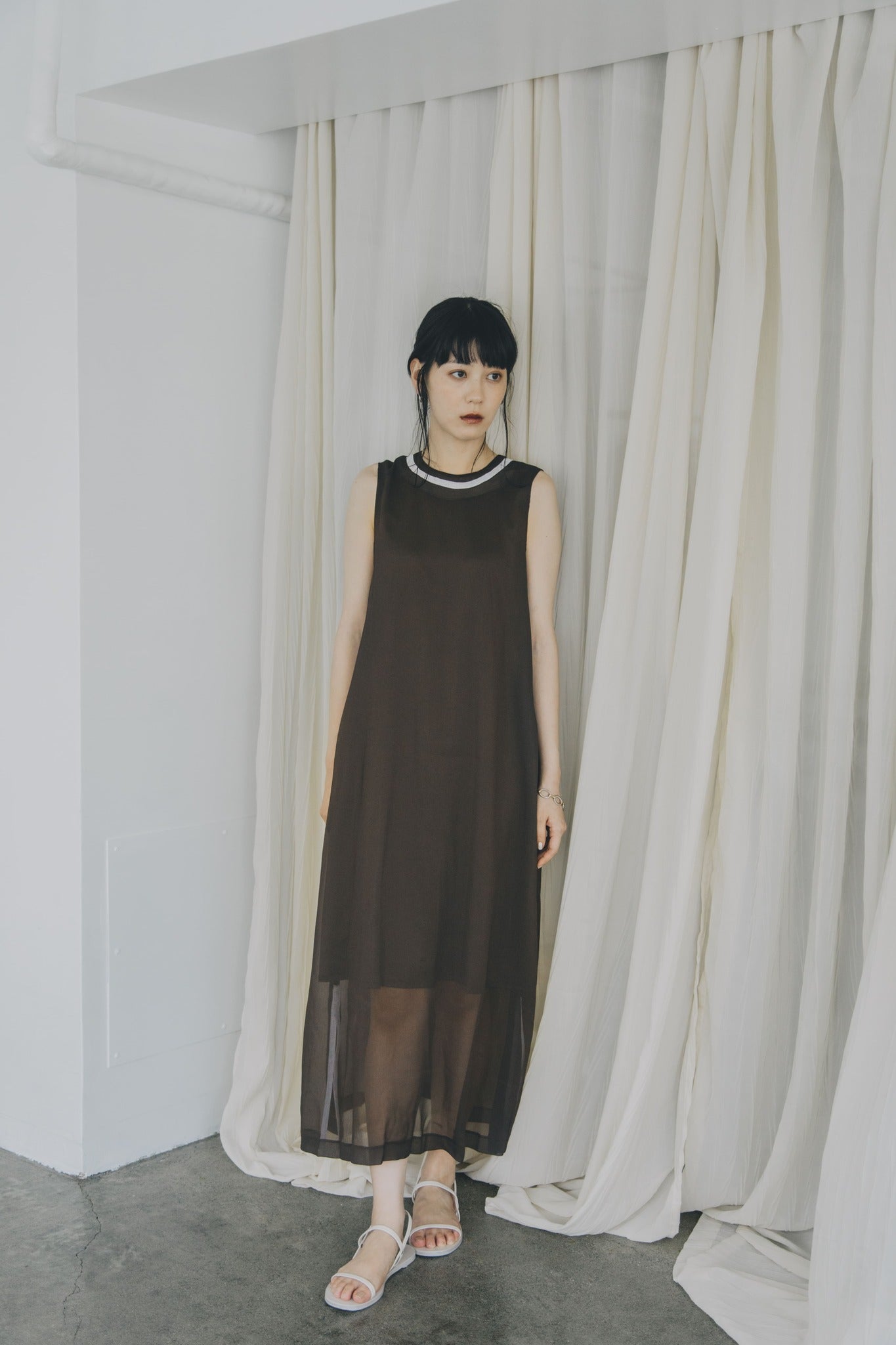 【A PUPIL shimmer別注】sleeveless line op (brown) ※予約商品
