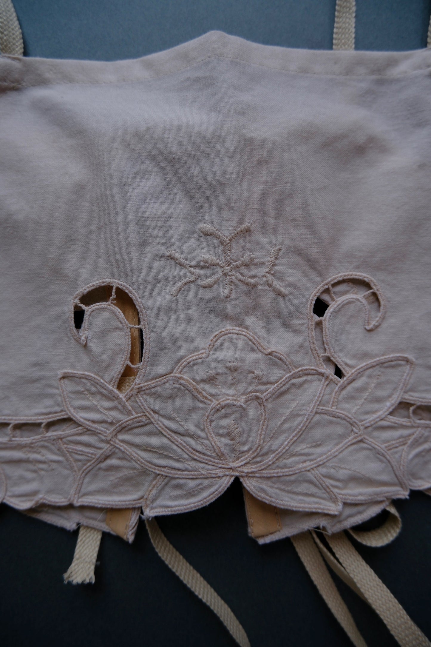 〈Re•lace〉code bustier