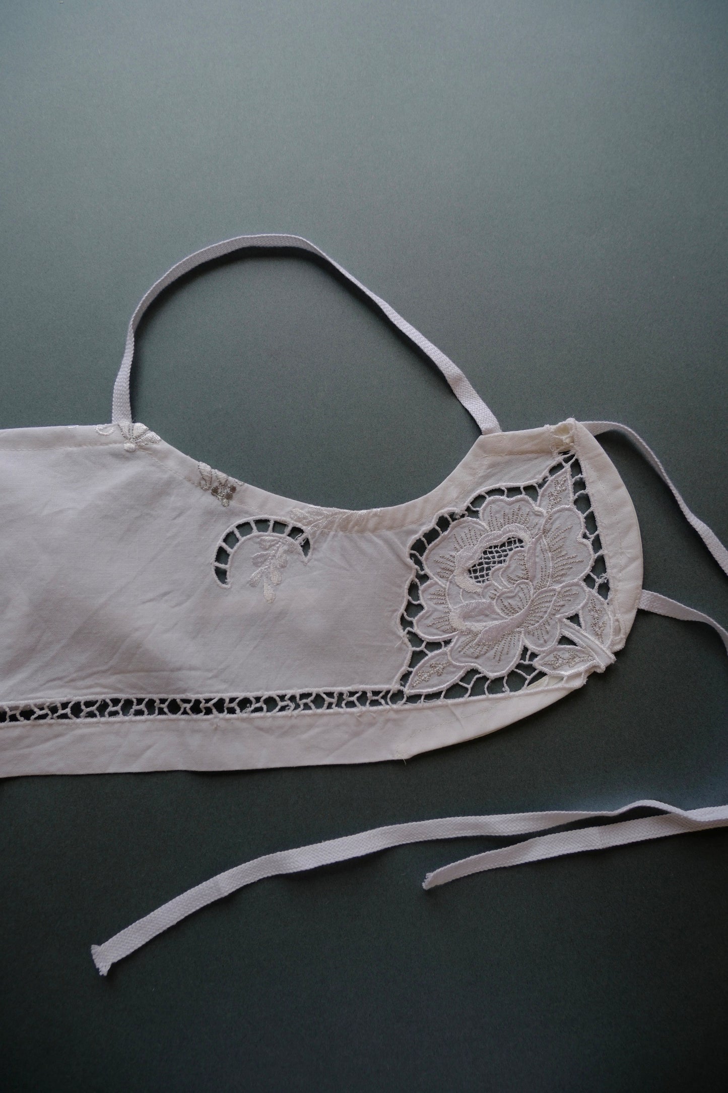 〈Re•lace〉code bustier