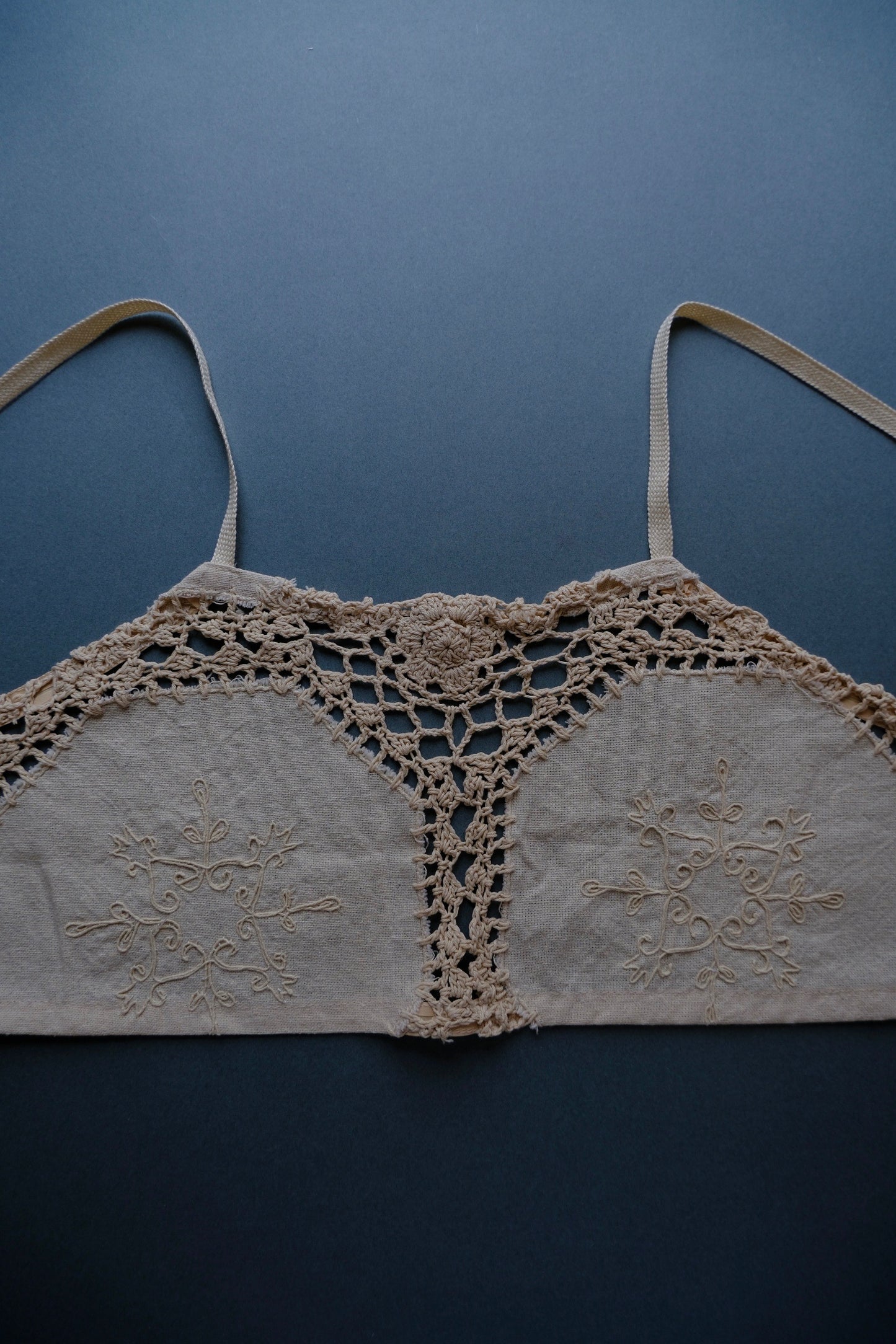 〈Re•lace〉code bustier