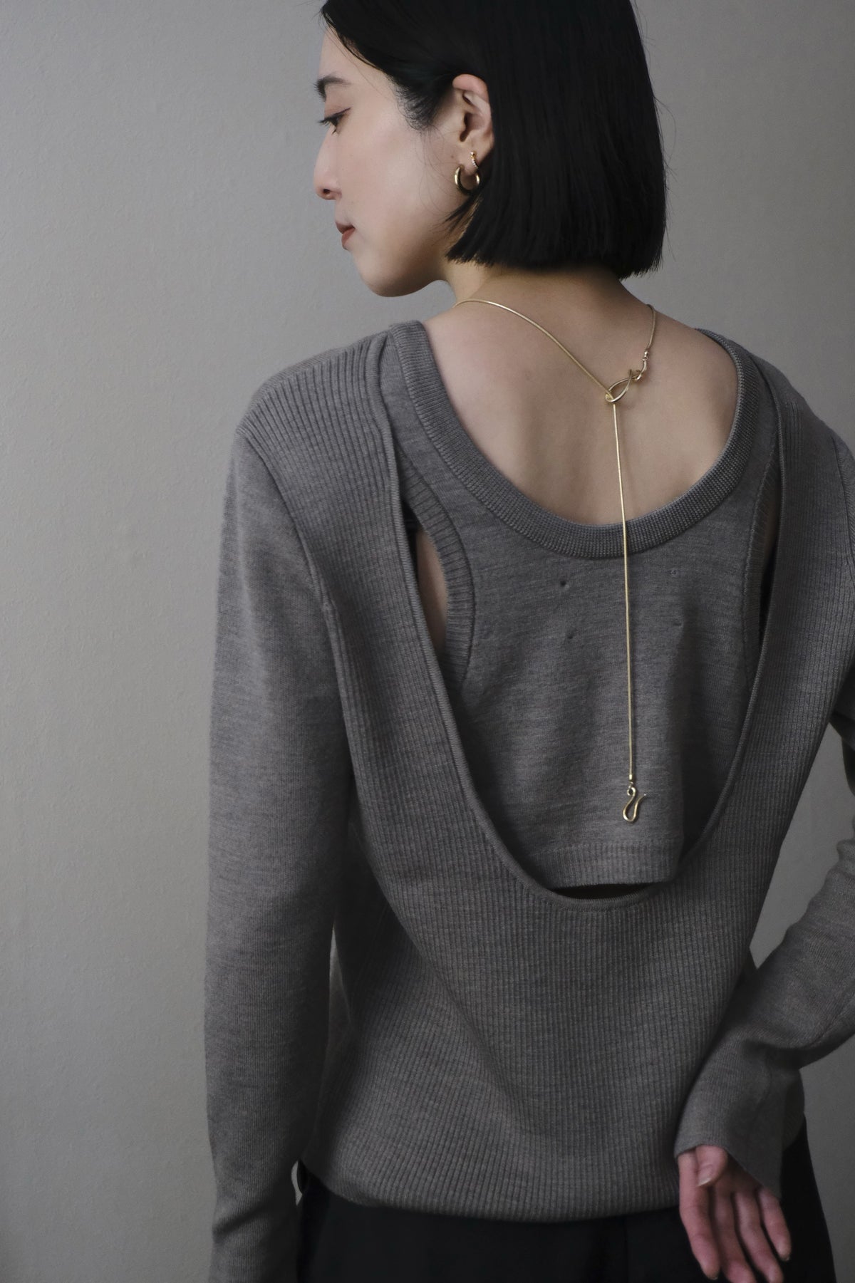 【LöWER】Back Layerd Wool Knit