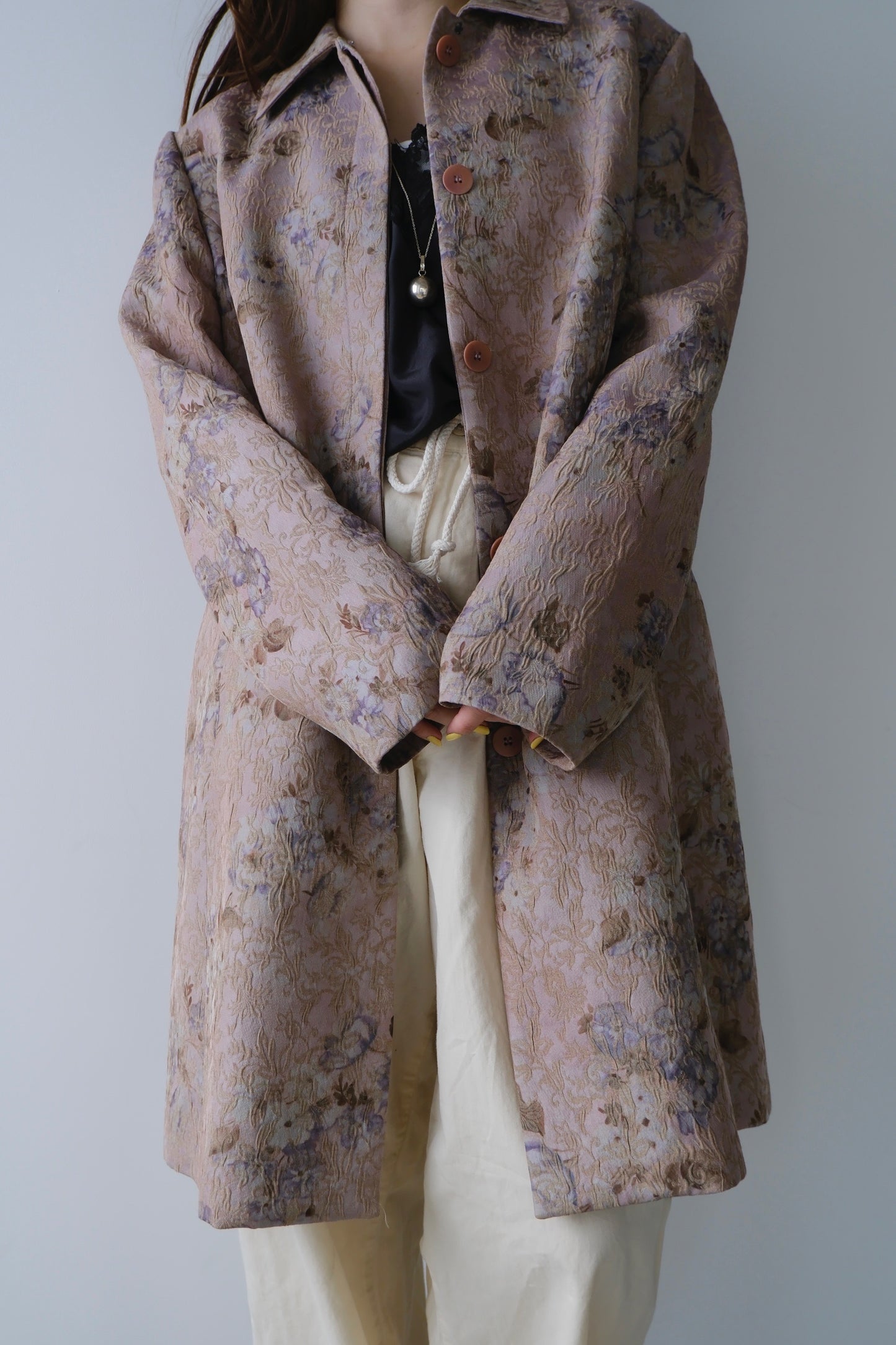 embossed embroidery spring coat