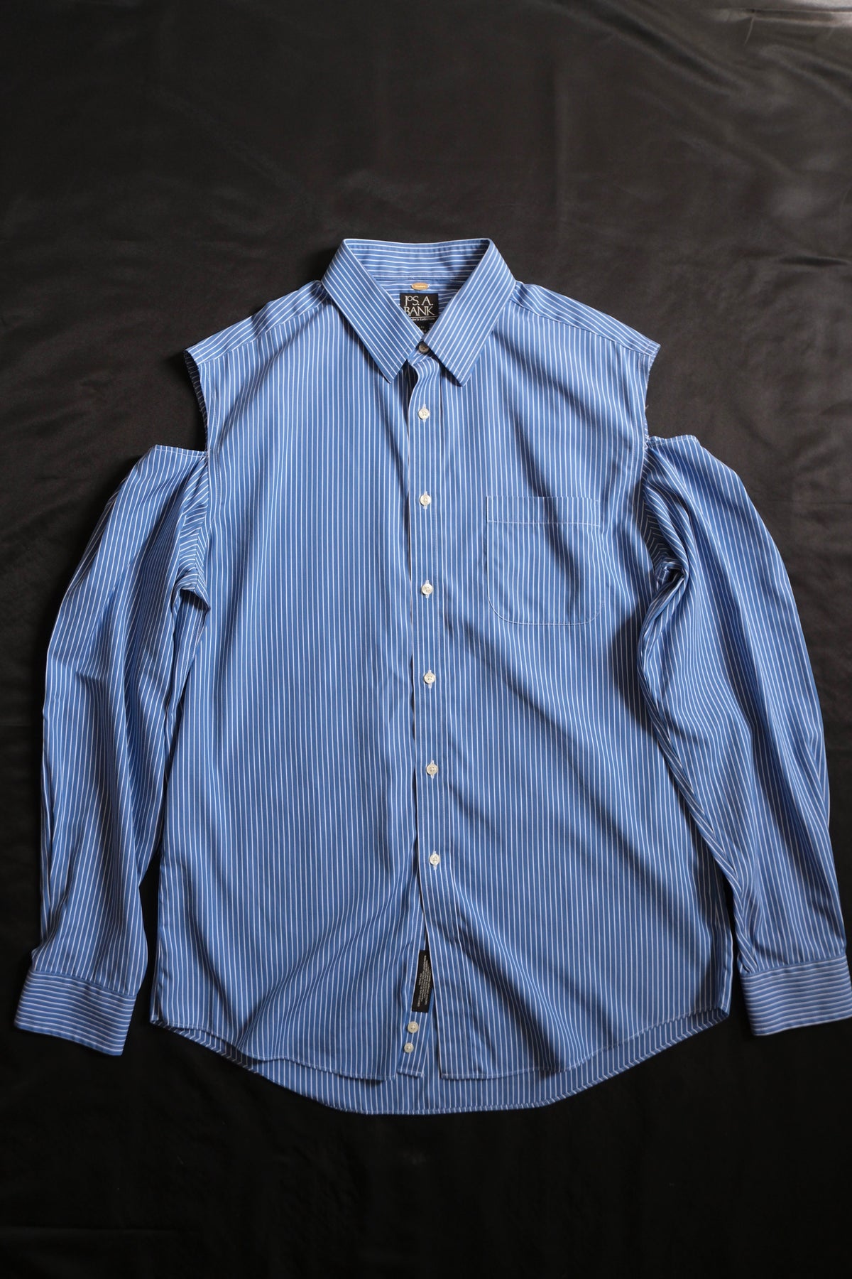 USED SHIRT REMAKE / CUT-OUT DESIGN