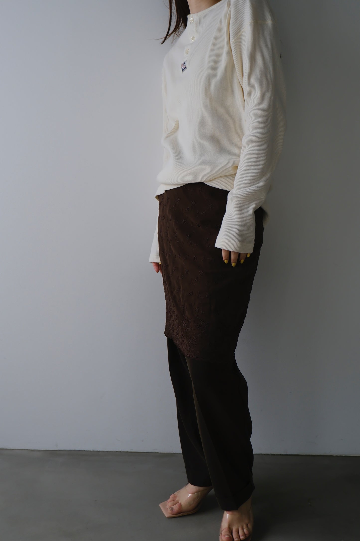 vintage embroidery brown skirt