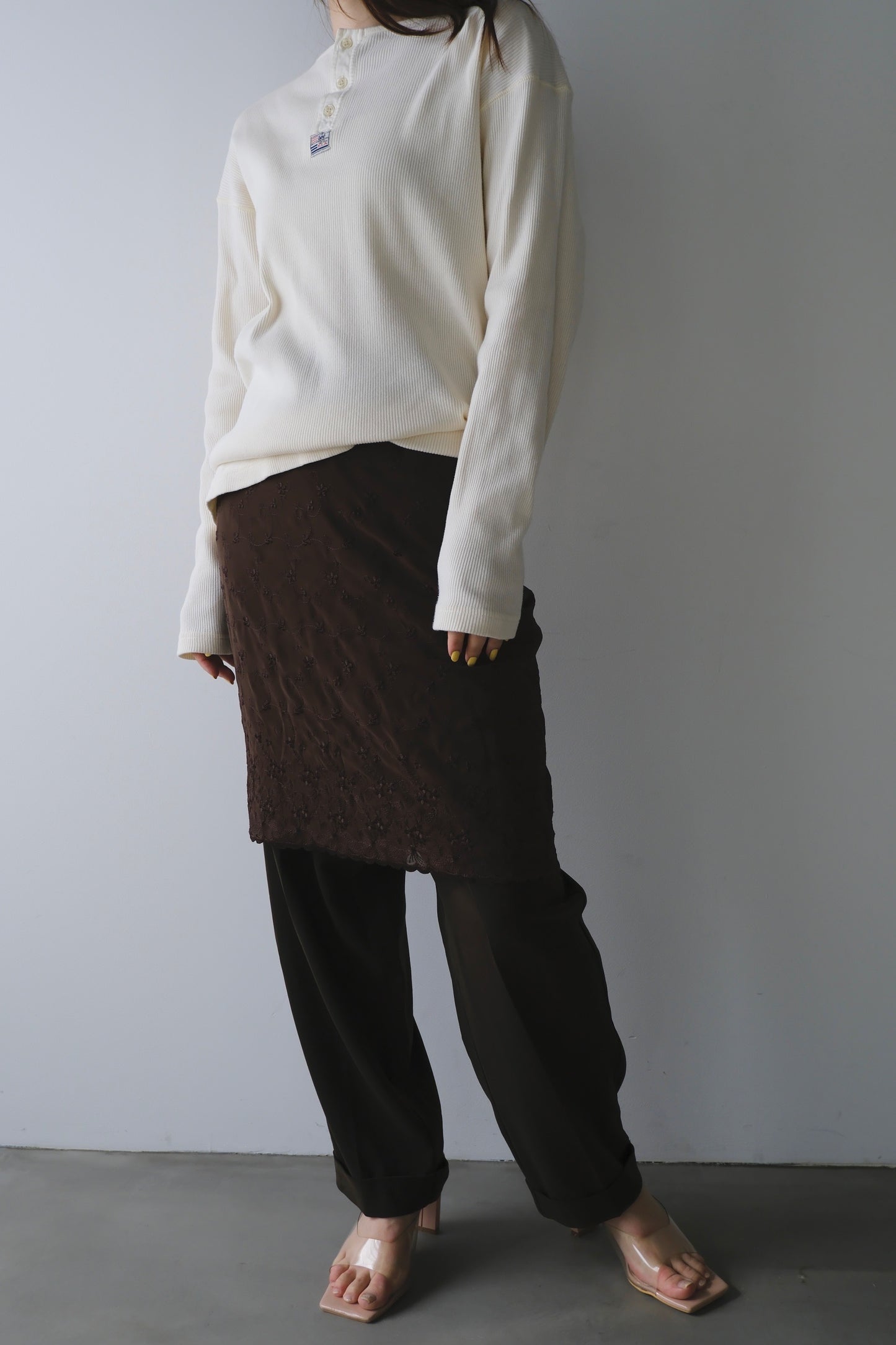 vintage embroidery brown skirt