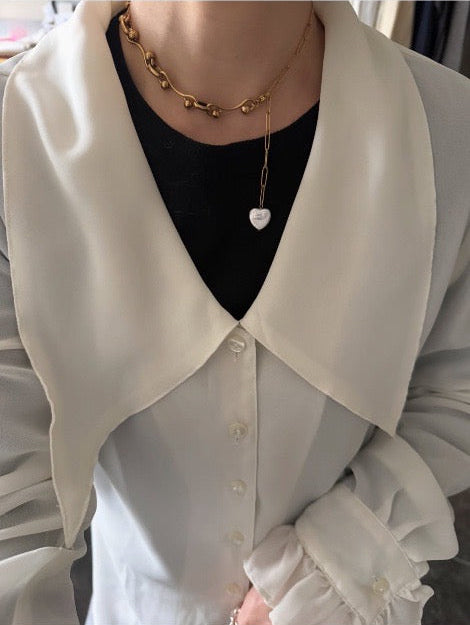 big collar sheer blouse