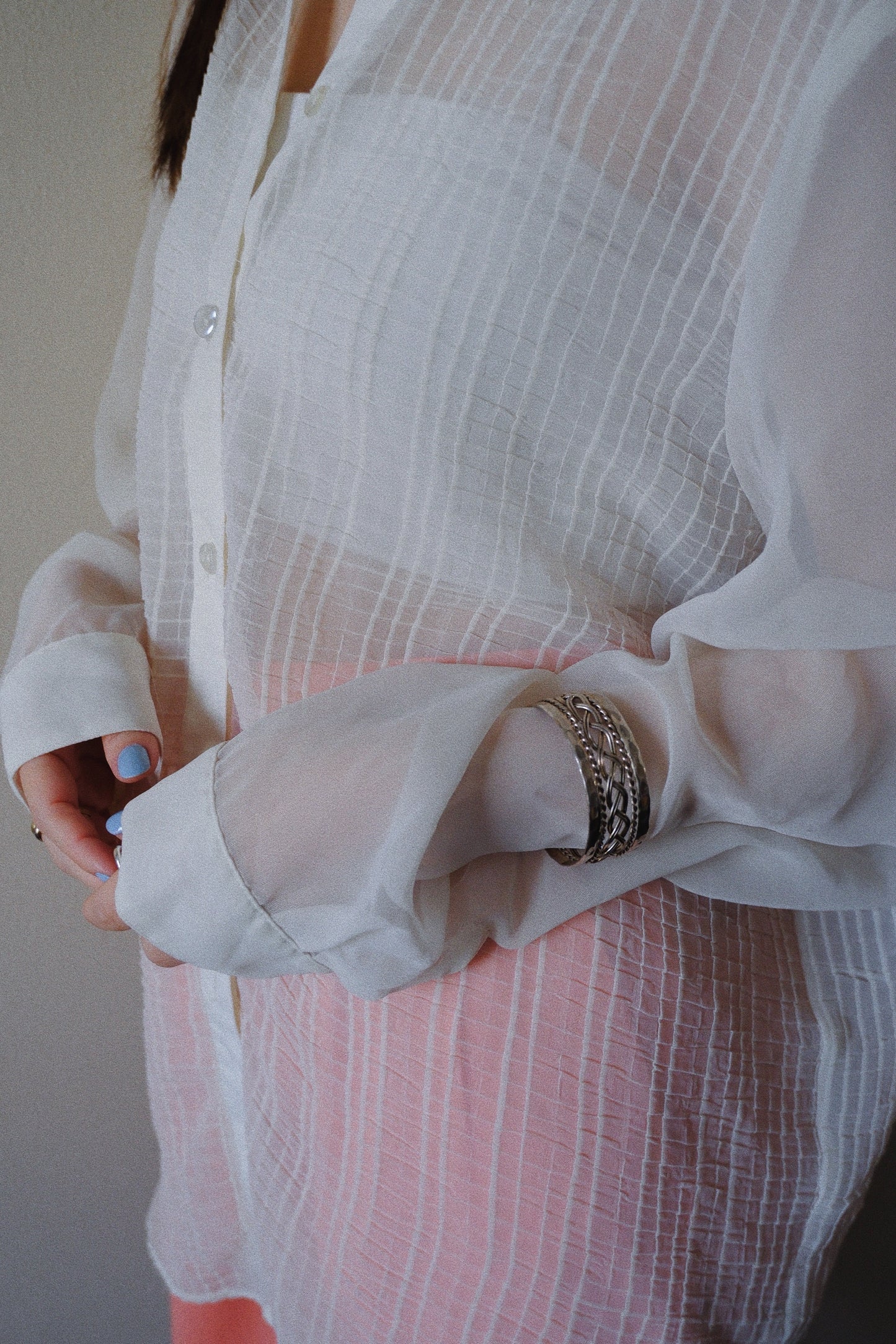 big pattern sheer shirt