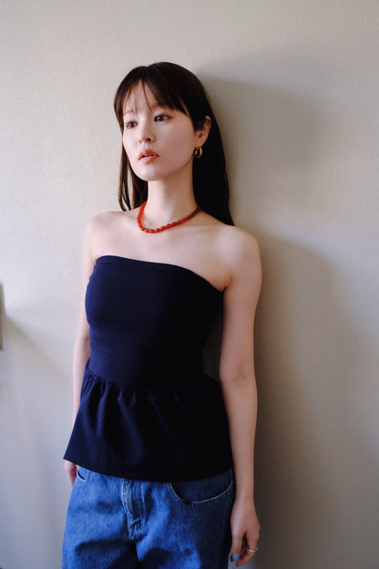LÖWER 26ss / 18G smooth peplum bare top