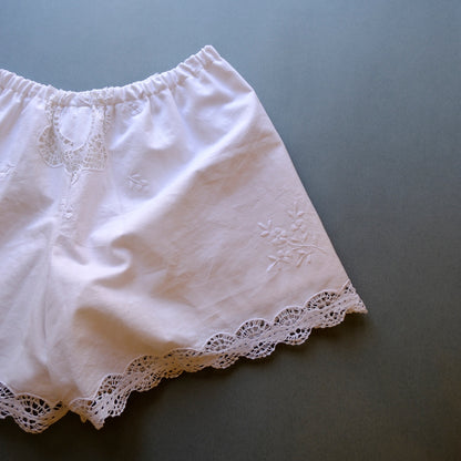 〈Re•lace〉lace shorts