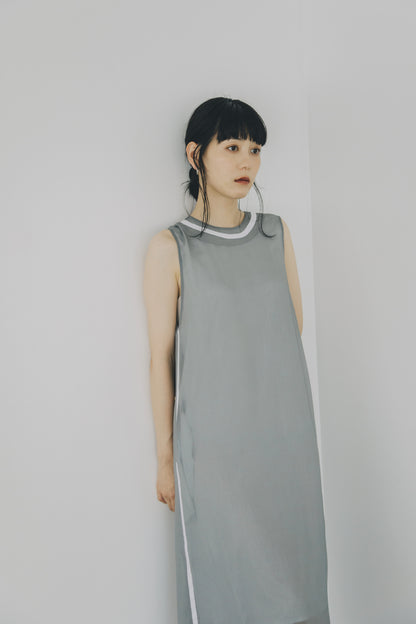 【A PUPIL shimmer別注】sleeveless line op (ice gray)