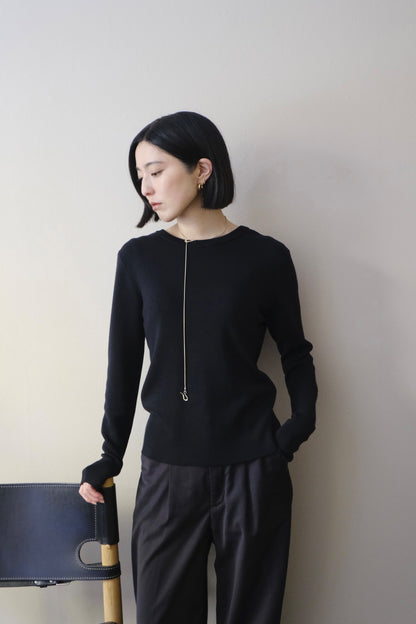 【LöWER】Back Layerd Wool Knit