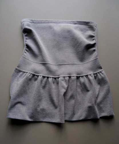 LÖWER 26ss / 18G smooth peplum bare top