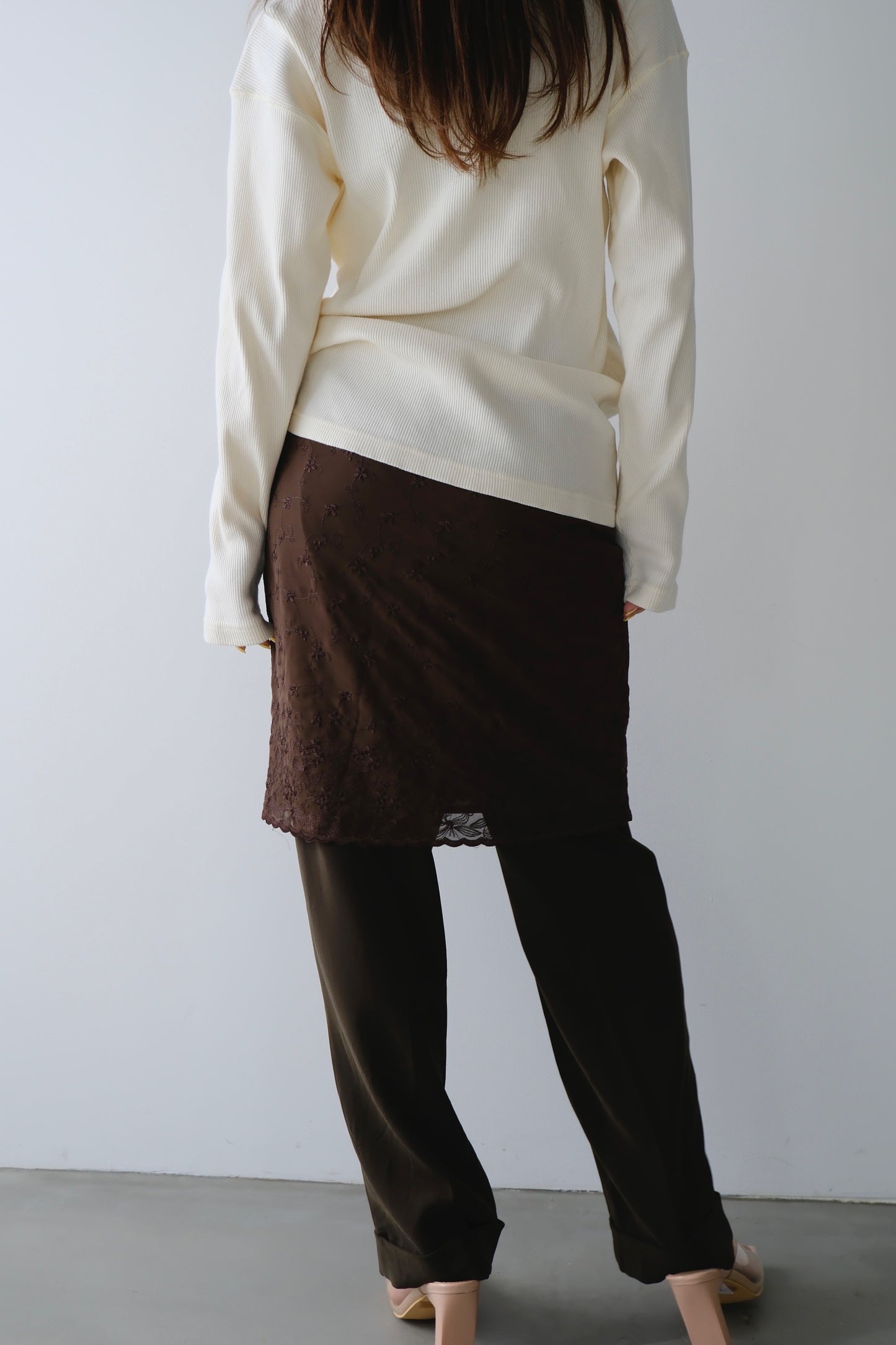 vintage embroidery brown skirt